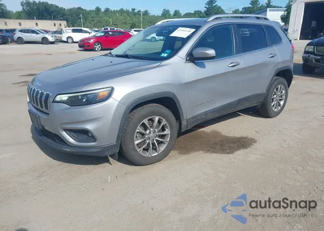 2019 Jeep Cherokee Latitude Plus 4X4 from USA, damaged, VIN 1C4PJMLB2KD182263